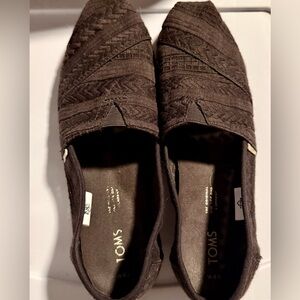 TOMS Women’s Black Espadrilles